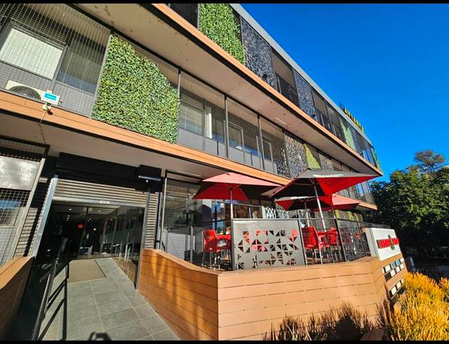 BUSINESS PROPERTY TO RENT IN LYNNWOOD GLEN